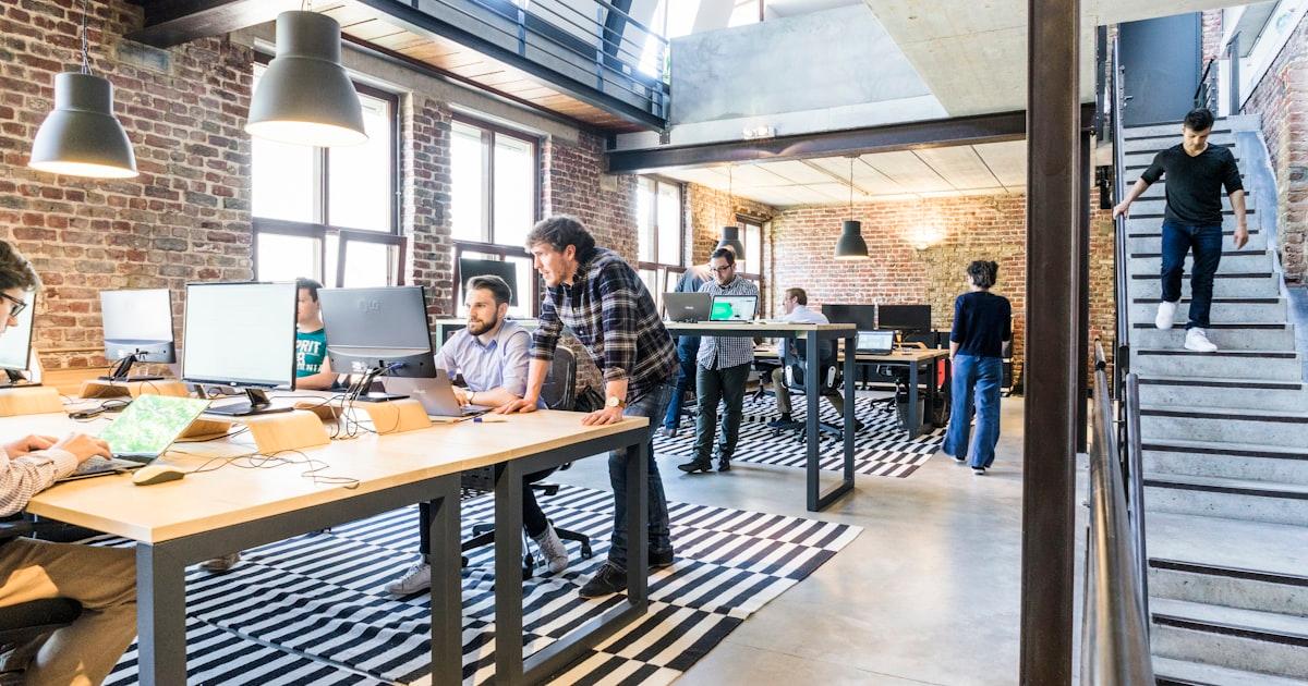 Einzelfirma gründen Schweiz — Kosten, Schritte und Buchhaltung ab Tag 1