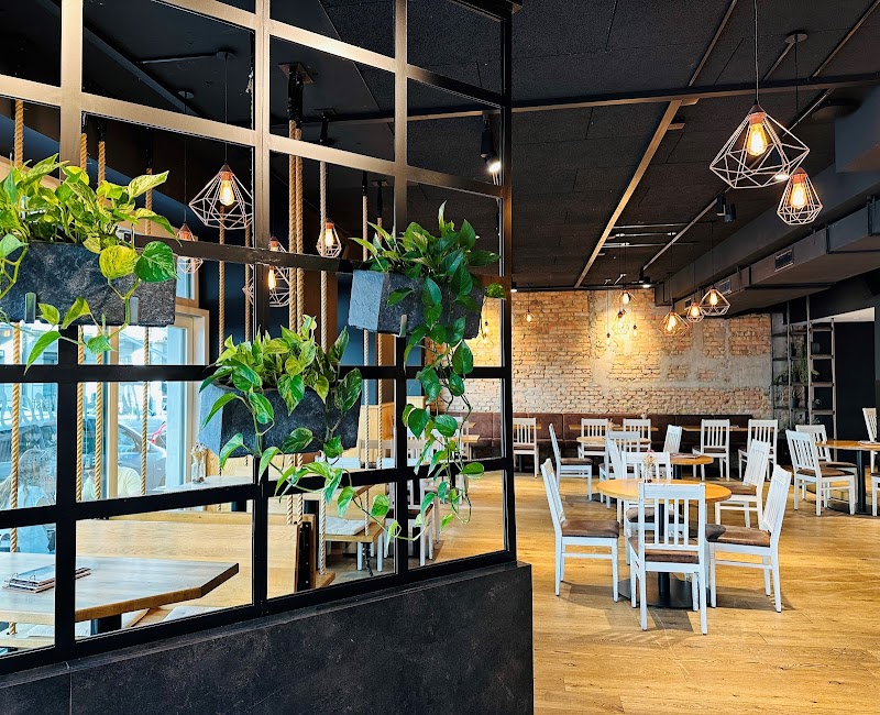 Two Hands Restaurant Luzern