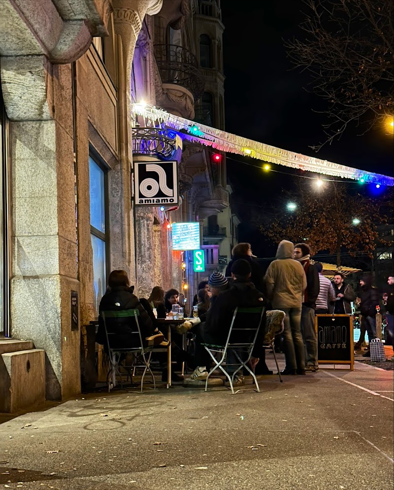 Amiamo Café Zürich Lochergut